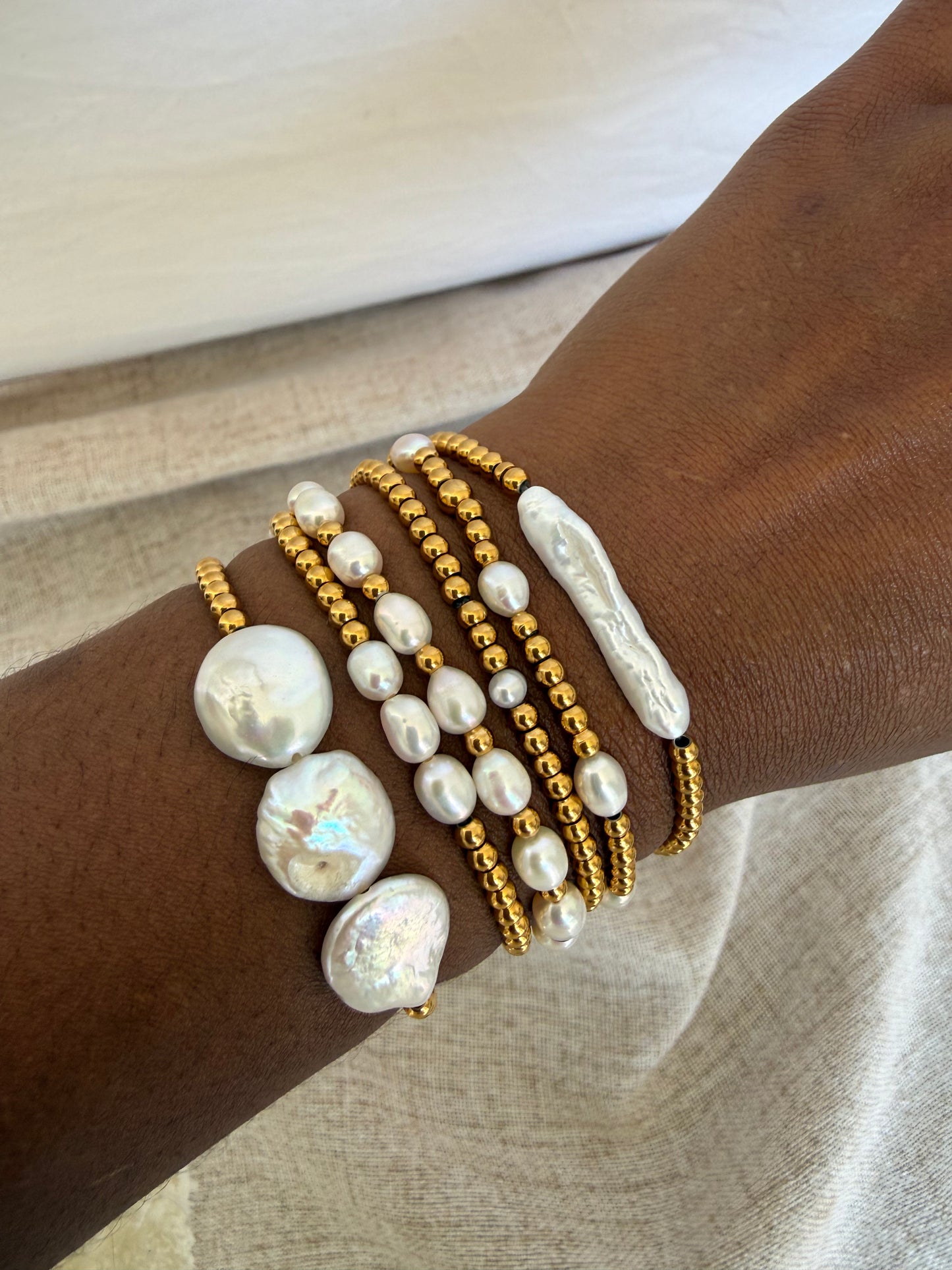 PEARL ESSENCE BRACELET
