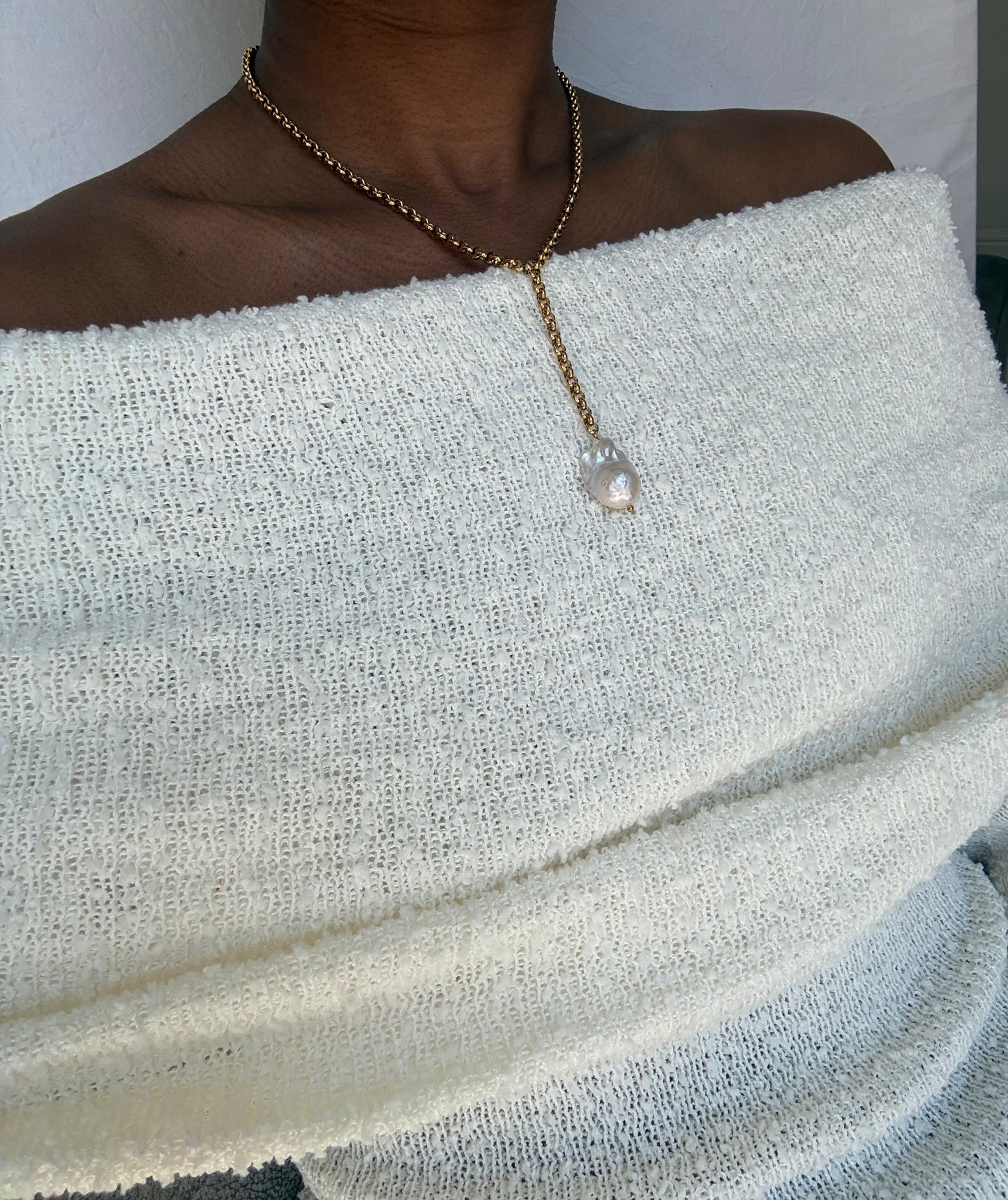 PEARL DROP NECKLACE