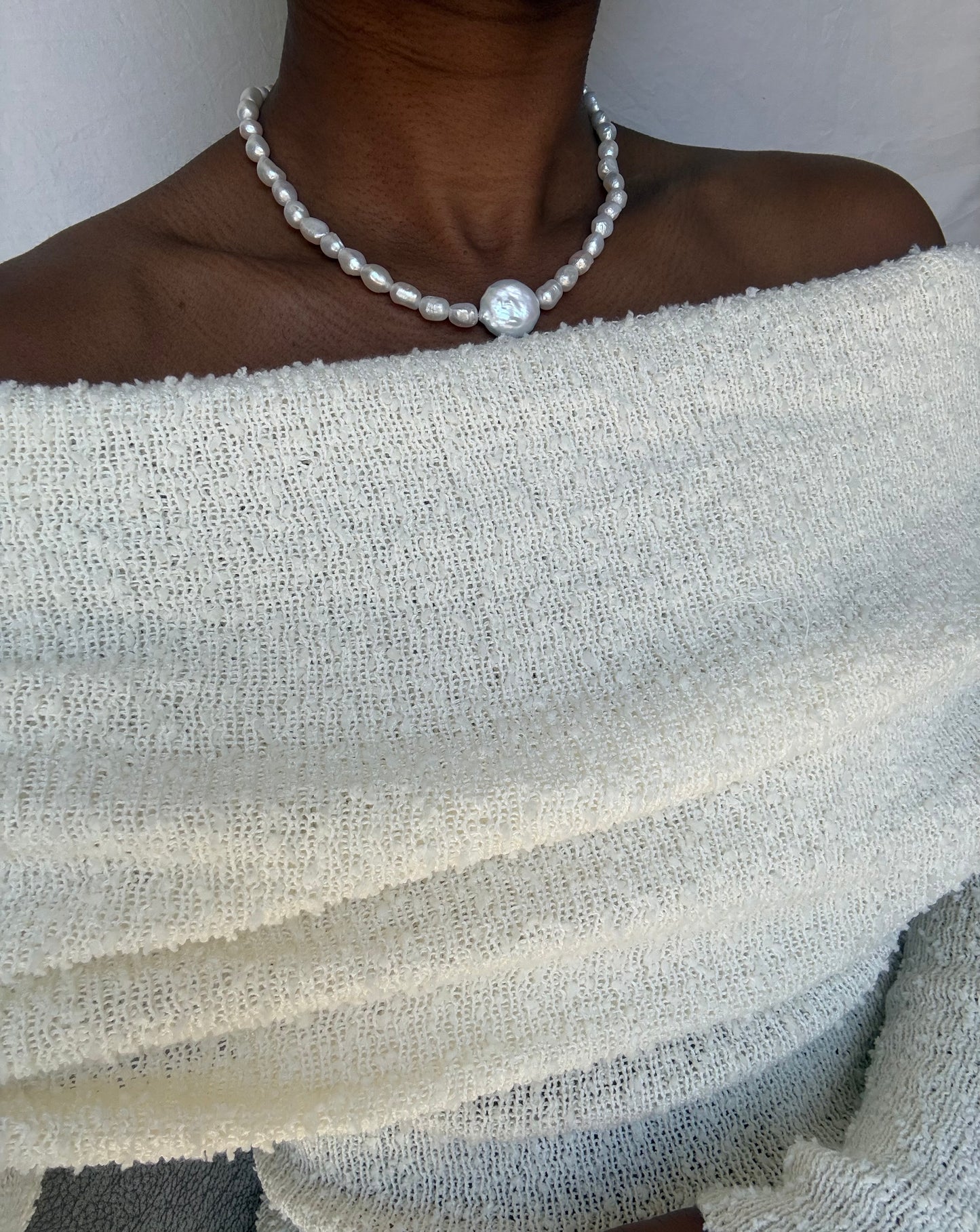 AURA PEARL NECKLACE