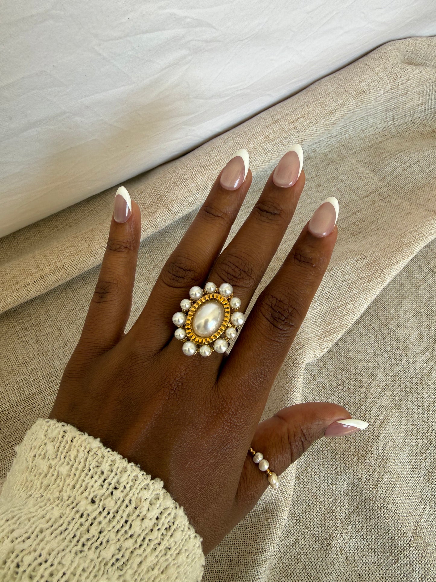 ROYAL PEARL RING