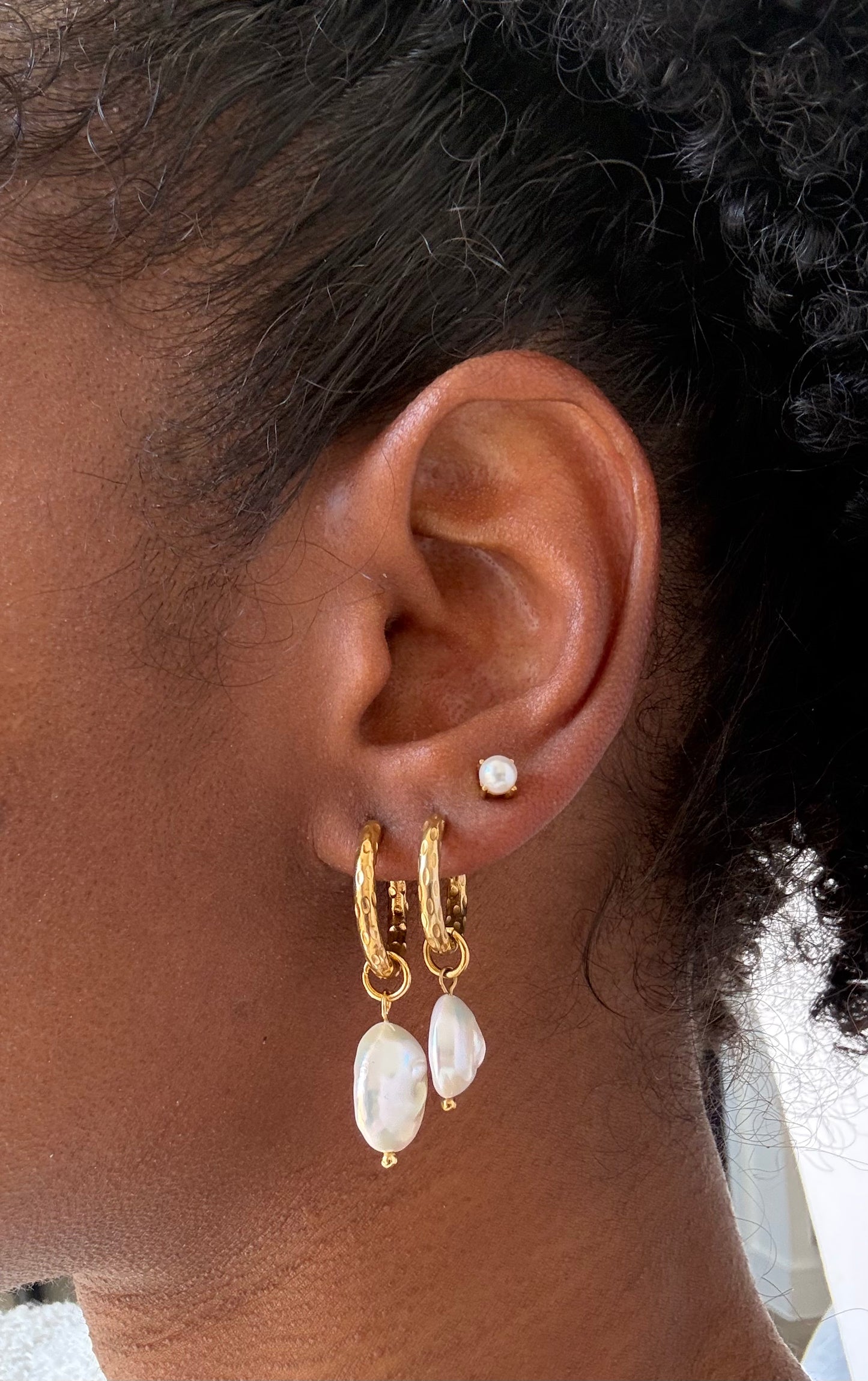 LIORA HOOPS
