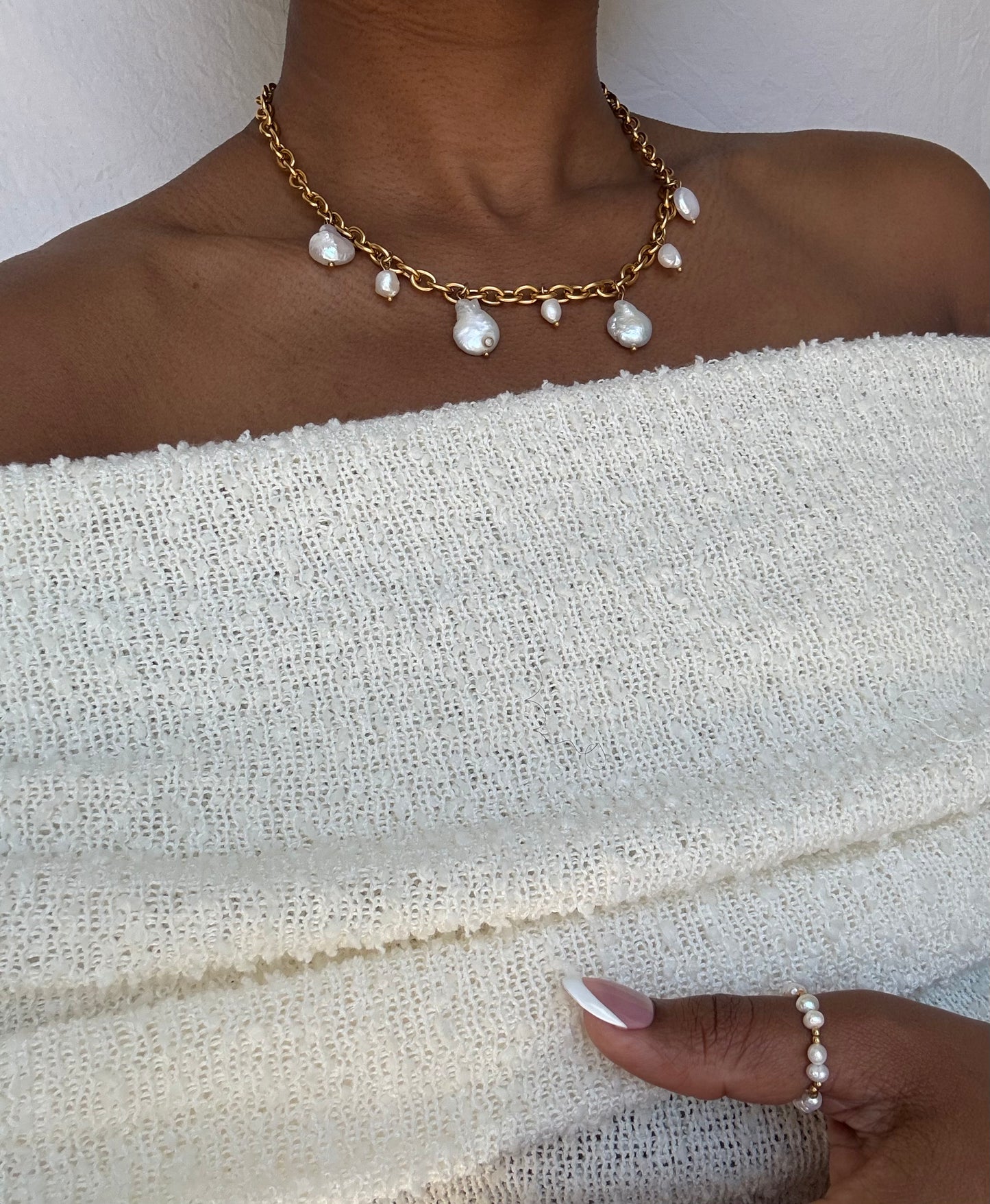 EVA NECKLACE