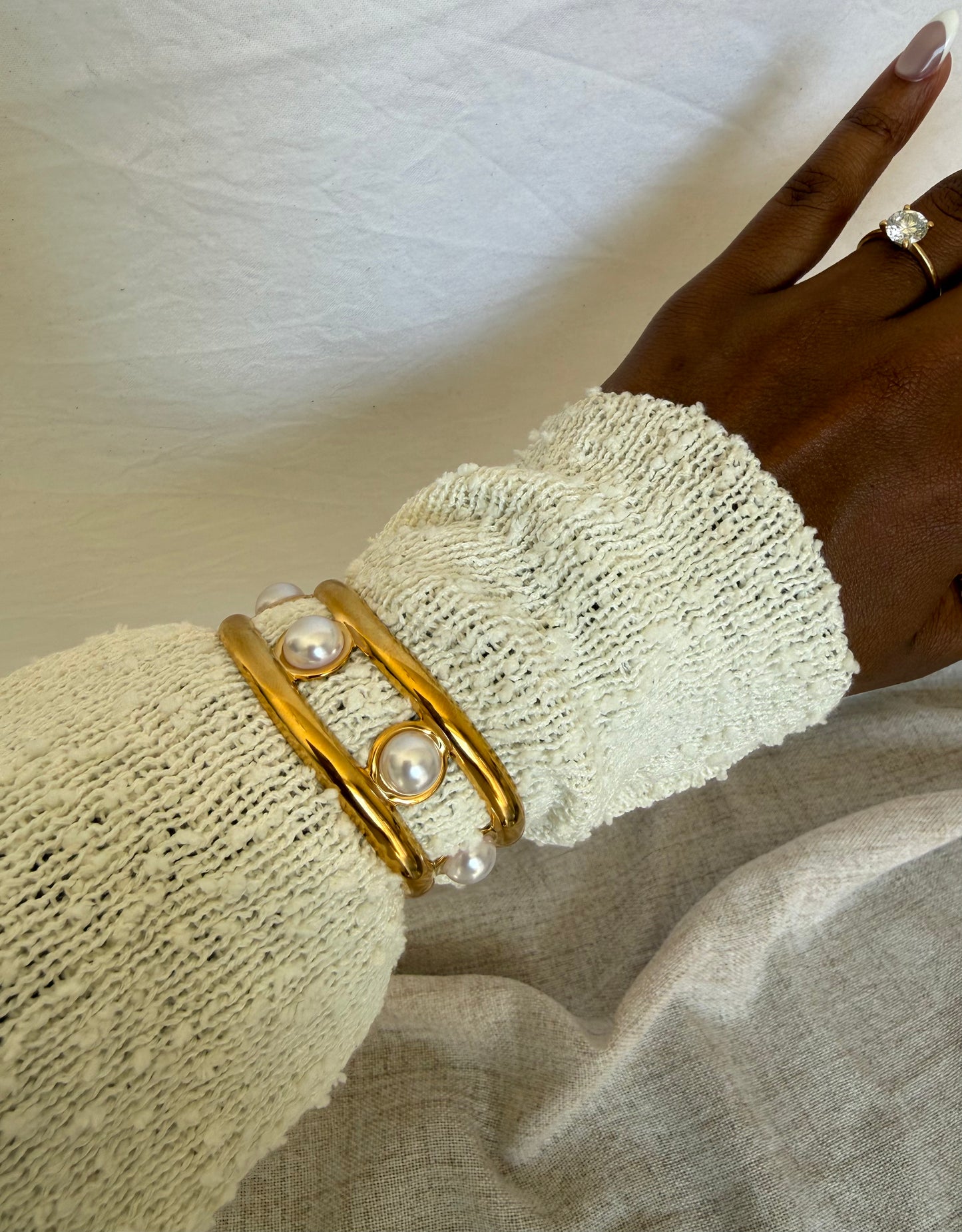 GOLDEN WAVES CUFF
